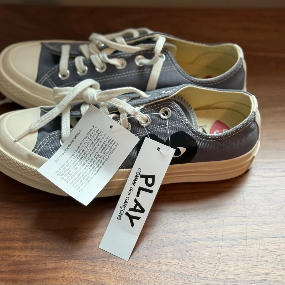 Converse x Comme des Garcons Gray Sneakers with Heart - Picture 6 of 6